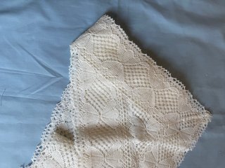 Puntillas para sábana beige