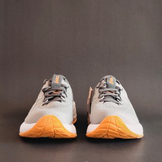 43.5 - Asics Gel-Cumulus 28 Hombre - Zapatillas