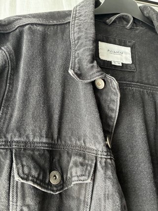 Chaqueta vaquera negra Pull&Bear