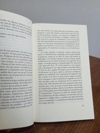 Persianas metálicas bajan de golpe