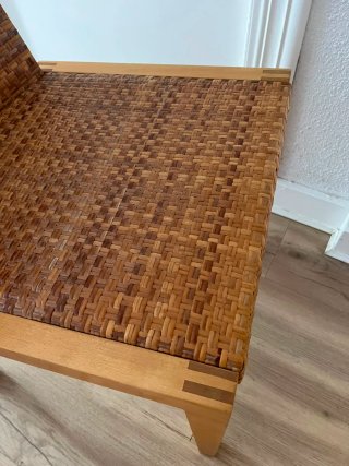4 Sillas de comedor de mimbre y madera