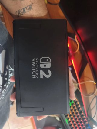 Nintendo Switch 2 con 2 juegos