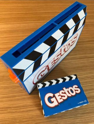 Juego de mesa Gestos (+8 años)
