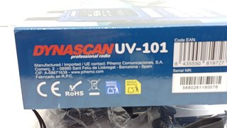 Dynascan UV-101 Walkie Talkie Doble Banda VHF/UHF