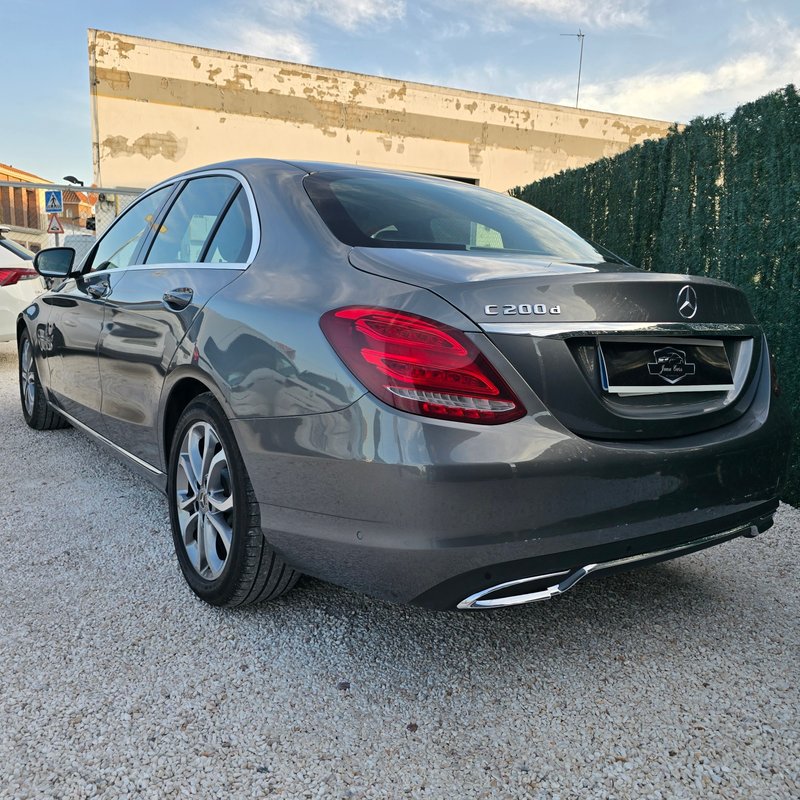 Mercedes-Benz Clase C 2018, foto 20