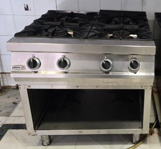 Cocina Industrial Fagor 4 fuegos