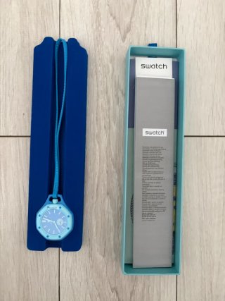 Reloj Swatch azul nuevo
