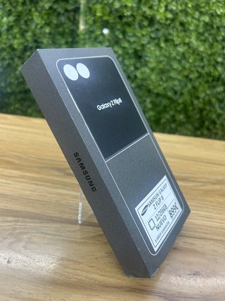 Samsung Galaxy Z Flip 8 256GB