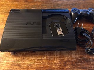 Consola PS3 Superslim 500GB