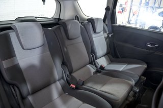 Renault Grand Scénic Selection Energy TCe 115 5p