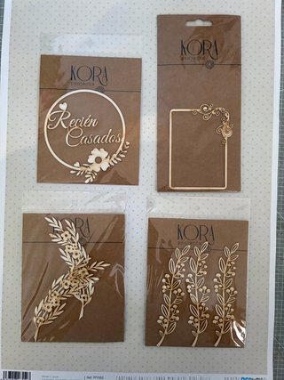 Lote Kora Projects Scrapbooking Madera