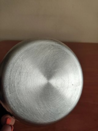 Cazo antiguo aluminio con asa negra