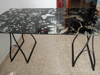 Mesa comedor/escritorio cristal y forja.
