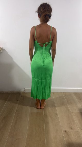 Vestido verde Zara talla S