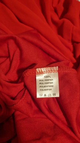 Vestido largo rojo de fiesta – elegante con escote