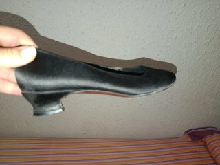 Zapatos negros tacón bajo Maria Mare T.36