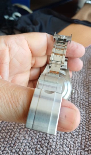 Rolex explorer 39mm