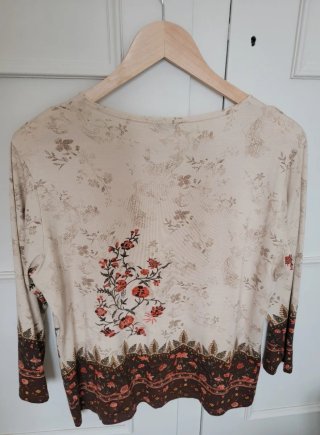 Camiseta Punto Roma floral beige y marrón Talla XL