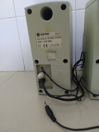 Altavoces pequeños Autoamplificados