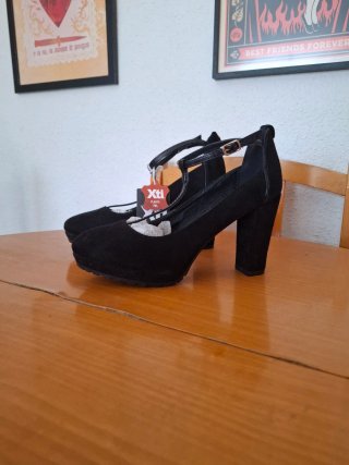 Zapatos XTI Negros Talla 40