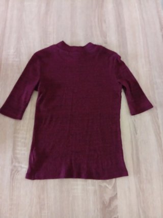 Camiseta burdeos manga tres cuartos talla S