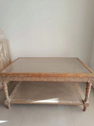 Mesa de centro madera ratan