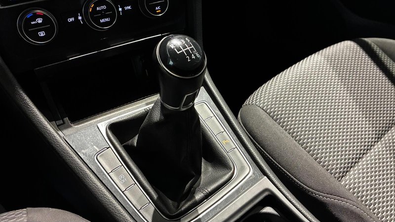 Volkswagen Golf 2018, foto 9