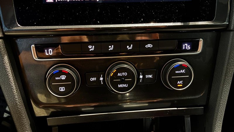 Volkswagen Golf 2018, foto 16