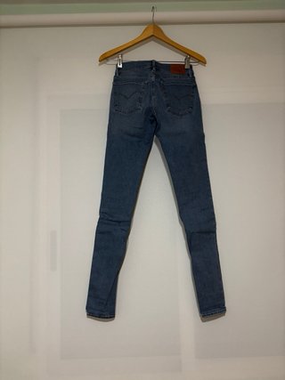 Pantalones Levi's Super Skinny azul claro talla 29