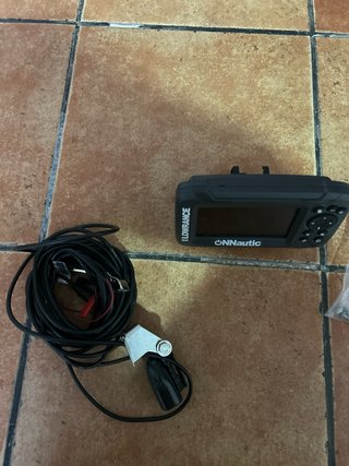 Sonda Lowrance ONnautic con soporte