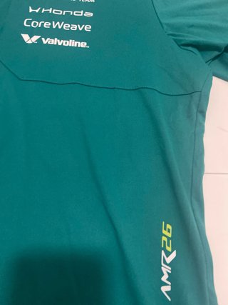 Polo Aston Martin Verde