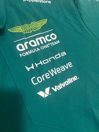 Polo Aston Martin Verde