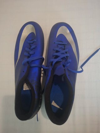 Botas de fútbol Nike CR7