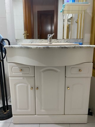 Mueble baño madera blanco,  con poza y espejo