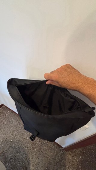 Mochila/Bolso Mango Negra