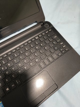2 portátiles Toshiba satélite pro Packard Bell