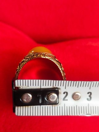 Anillo piedra amarilla