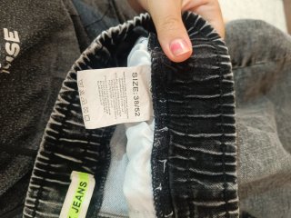 Pantalones cortos grises
