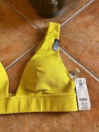 Parte arriba bikini Etam amarillo Talla XL
