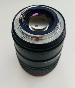 Canon EF 35mm f/1.4L II USM