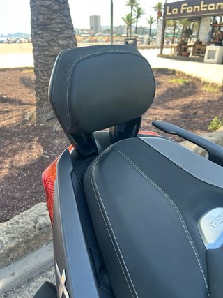 Yamaha XMAX 300 2021 Negra/mate 6100 km
