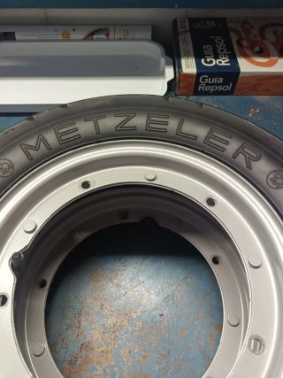 Llantas y Neumáticos para  Vespa