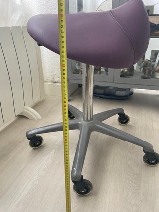 Taburete de consulta profesional con ruedas