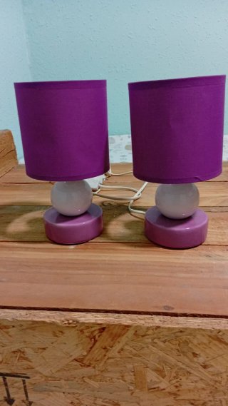 Juego 2 Lámparas Mesita Noche Morado Blanco