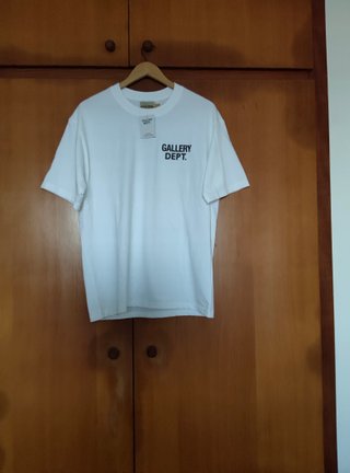 Camiseta Gallery Dept. Blanca Talla M