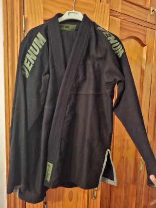 Kimono Jiu Jitsu Venum Negro Talla M