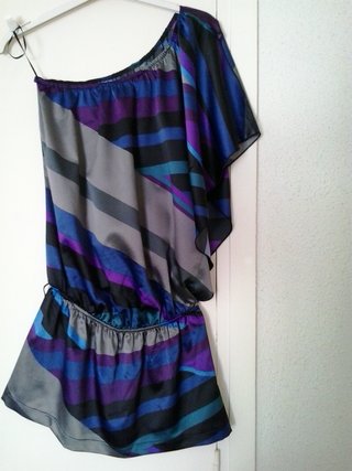 Blusa asimétrica