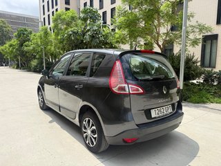 Renault Scenic 1.6 16v 110cv, 6 velocidades