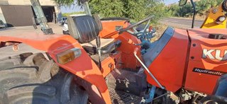 Tractor Kubota ME5700 pala Tenias te9.