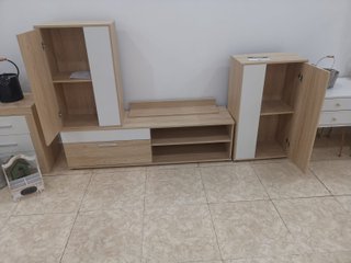 Mueble modular madera y blanco